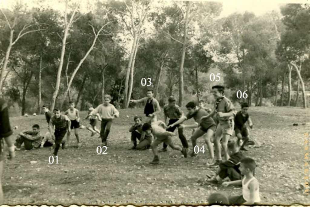 PATRONAGE ORAN DE NOTRE DAME DE FRANCE RUE BRUAT ET SCOUTS STA ANNE 01.JPG